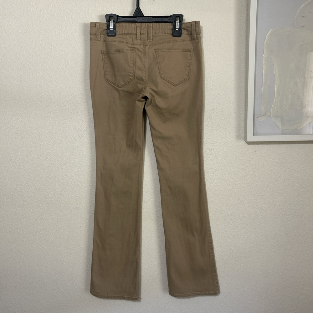 No Boundaries Women's Boot Cut Tan Jeans - Picture 3 of 5